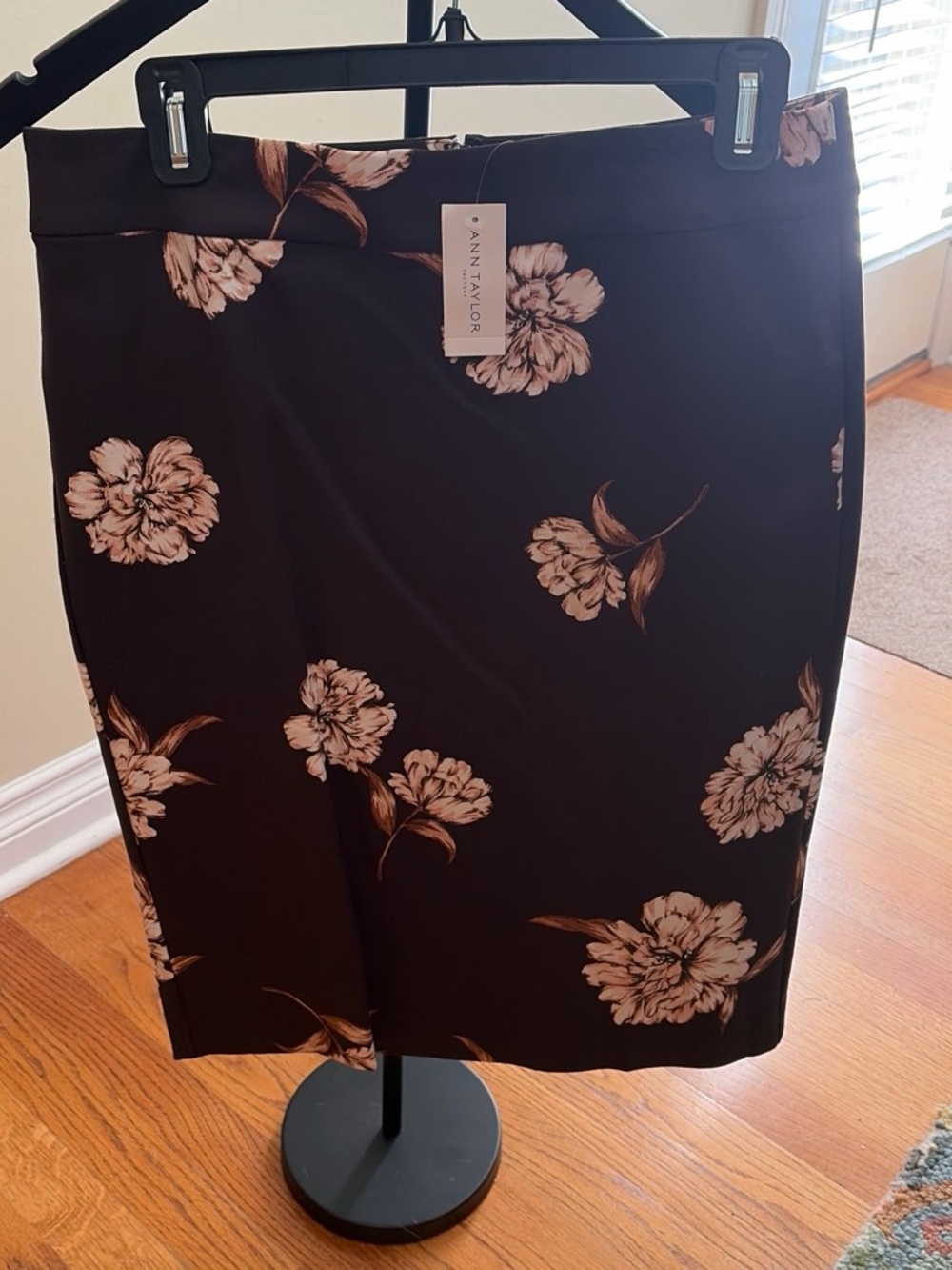 Ann Taylor Brown Floral Pencil Skirt